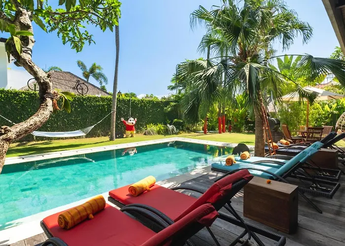 Niconico Mansion By Villa Finder Seminyak 
